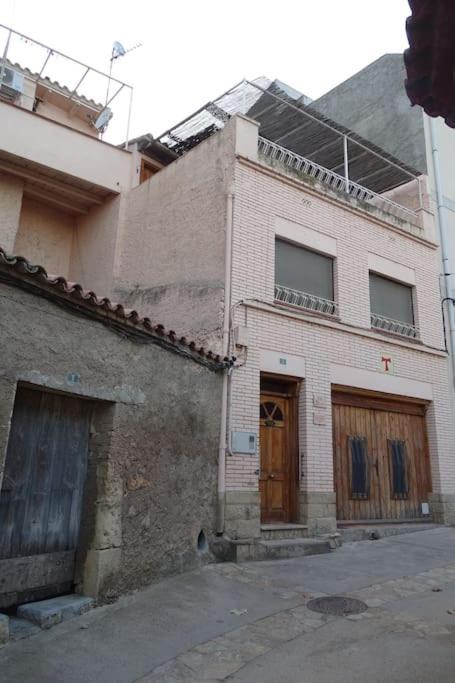 Casa Acogedora Con Barbacoa Villa Miravet Ngoại thất bức ảnh