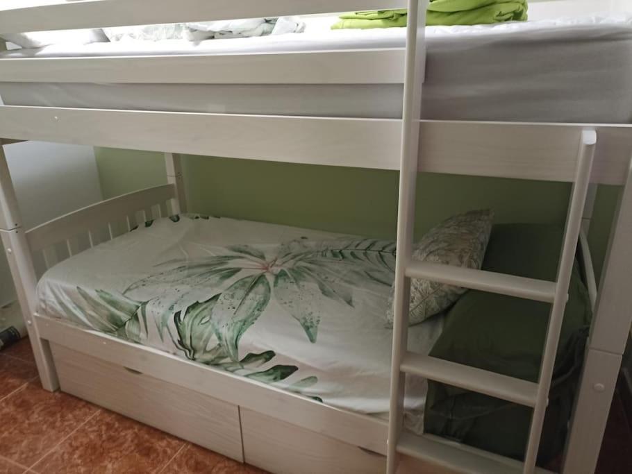 Casa Acogedora Con Barbacoa Villa Miravet Ngoại thất bức ảnh