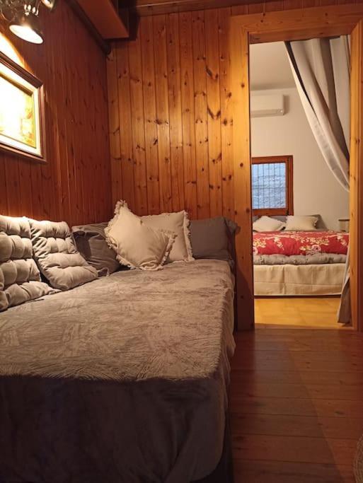 Casa Acogedora Con Barbacoa Villa Miravet Ngoại thất bức ảnh